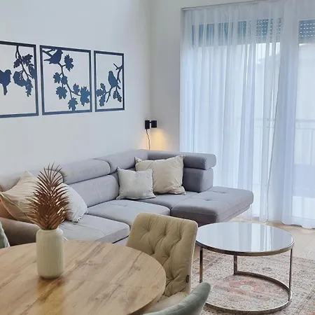 Blackbird Boutique Apartment *