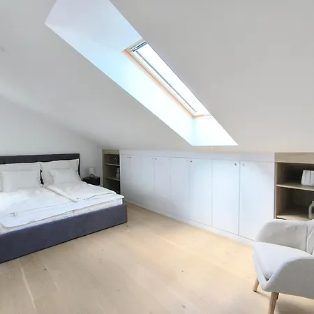 Blackbird Boutique Apartment *